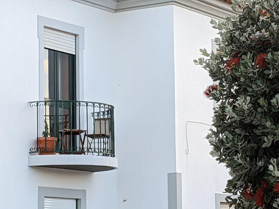 Unser &quot;Lesebalkon&quot; mit Aussicht (Appartment B )